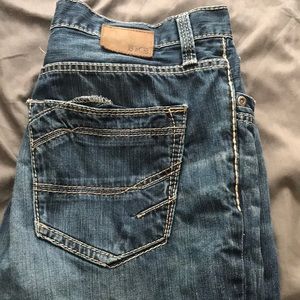 32 regular BKE men’s jeans